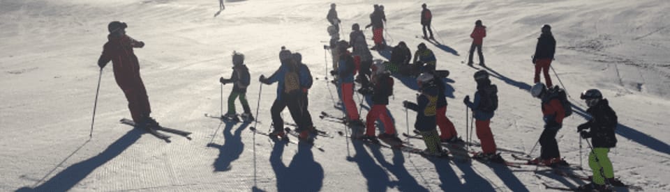 Skikurs in Aktion